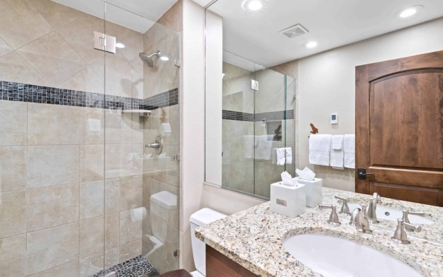 Platinum room