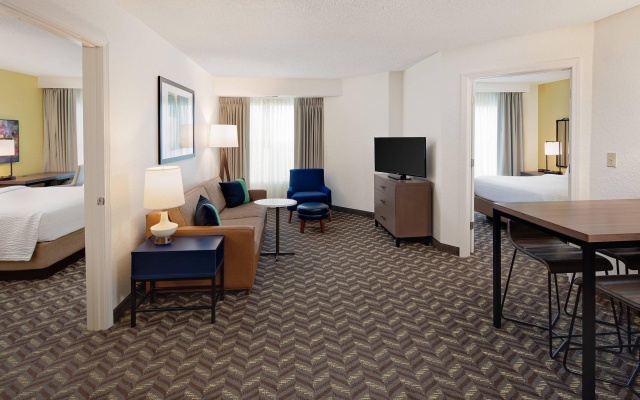 2 Bedrooms Suite