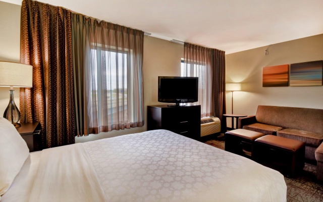 Deluxe Double Suite