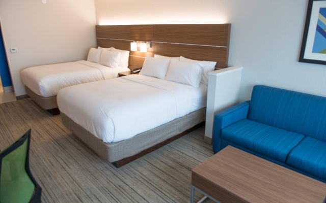 Quadruple Suite