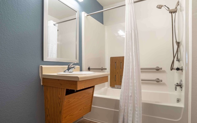 Quadruple Suite
