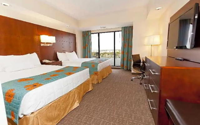 Superior Twin Suite with lake view