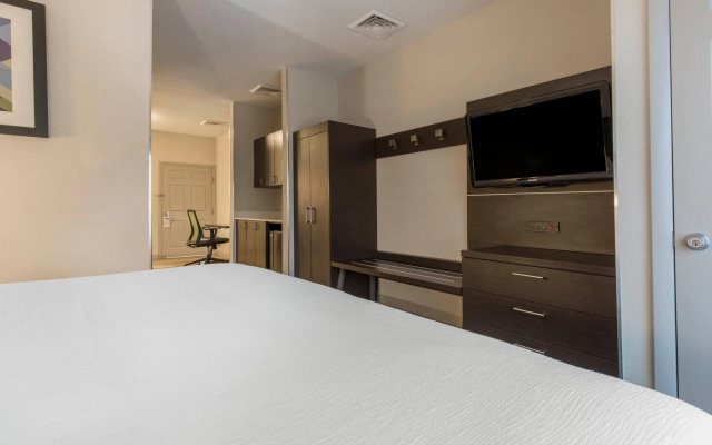 Double Suite
