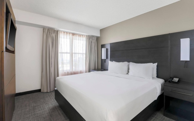 2 Bedrooms Suite