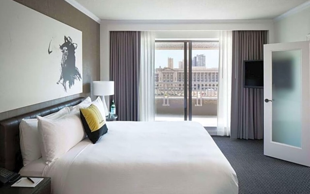 1 Bedroom Executive Double Suite with balcony