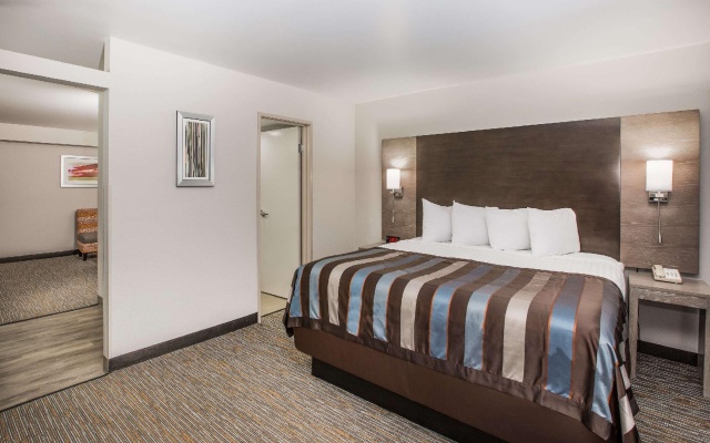 Double Suite
