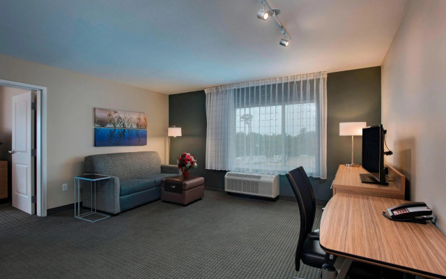1 Bedroom Double Suite