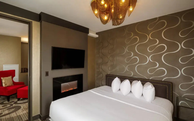 1 Bedroom Suite