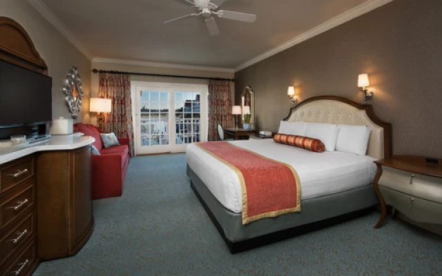 Deluxe Club Level Double room