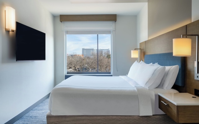 2 Bedrooms Suite