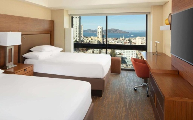 Twin room with bay view