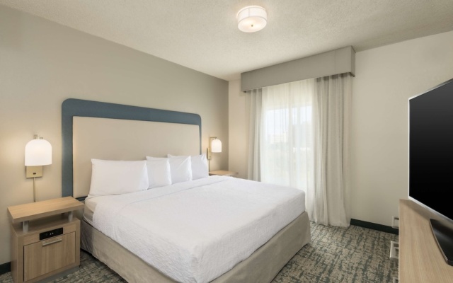 1 Bedroom Suite