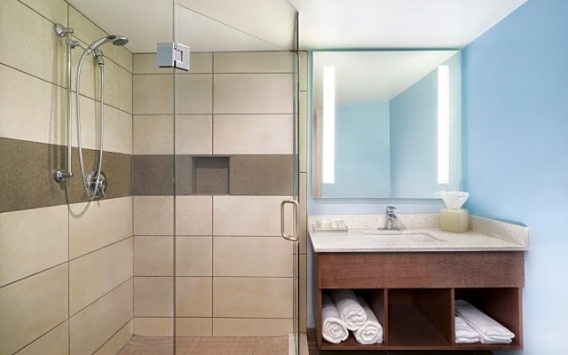 1 Bedroom Quadruple Suite