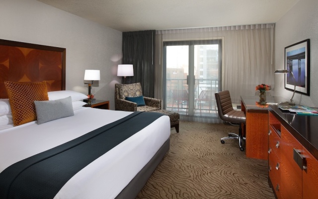 Double room with balcony and with park view