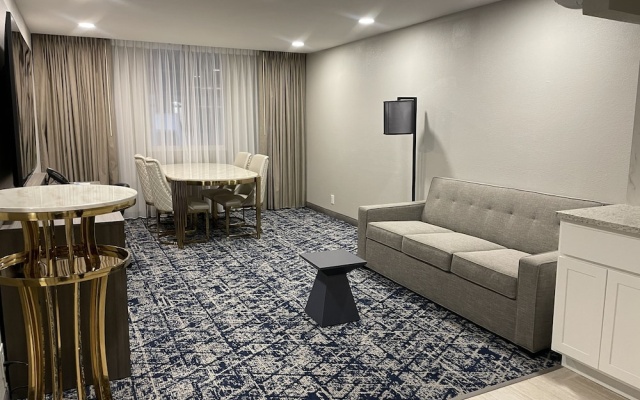 Presidential Double Suite