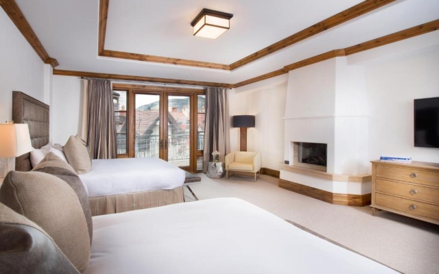 3 Bedrooms Apartment