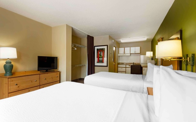 Quadruple Suite