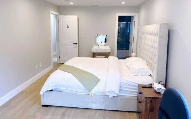 Premium Apartment