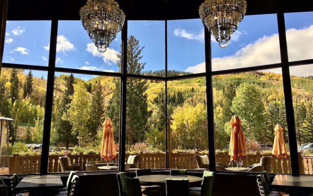 Platinum room