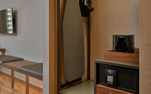 Executive room