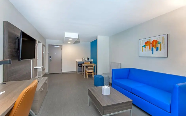 1 Bedroom Double Suite