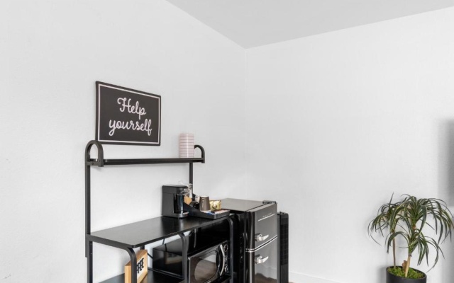 Standard Suite