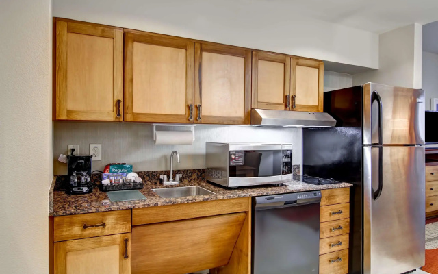 1 Bedroom Quadruple Suite
