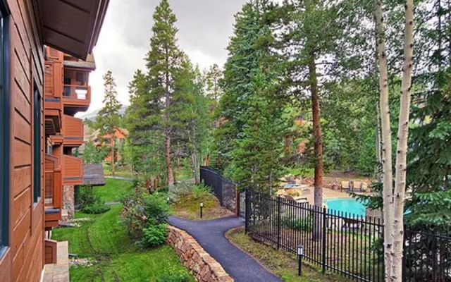 2 Bedrooms Standard Double room with balcony