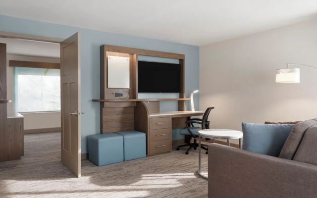 1 Bedroom Suite
