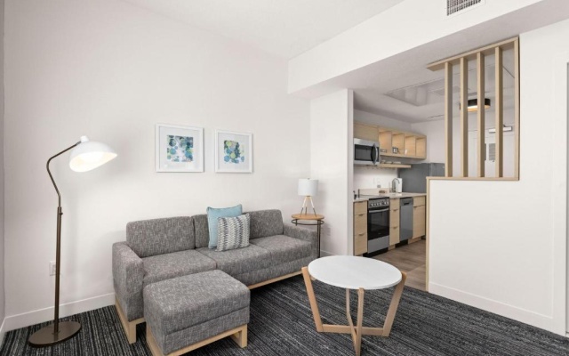 1 Bedroom Double Suite with balcony