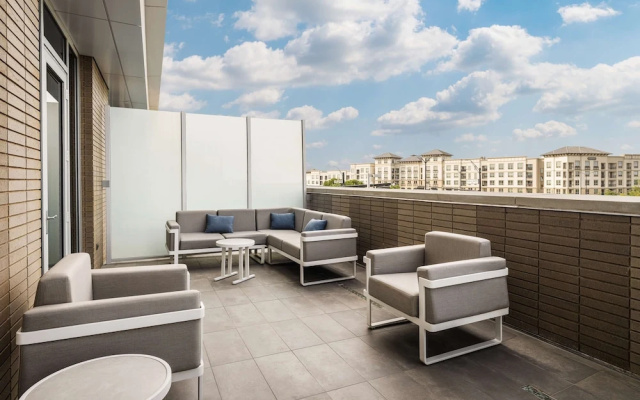 1 Bedroom Suite with balcony