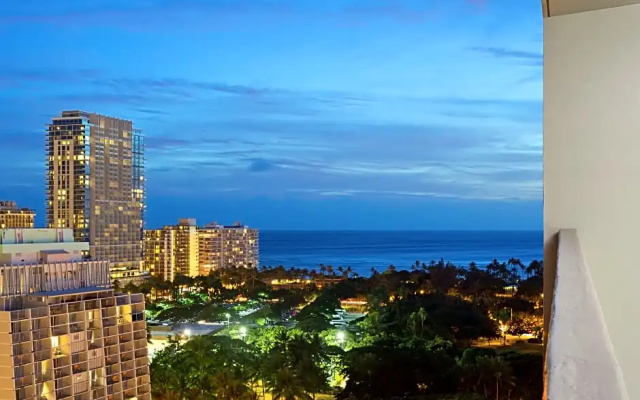 2 Bedrooms Suite with ocean view