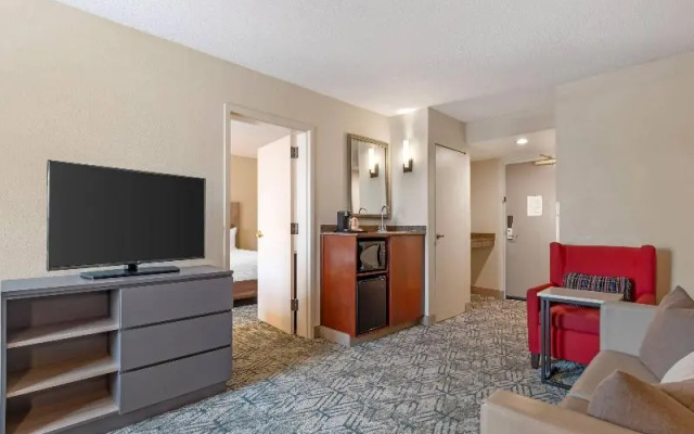 Standard Suite