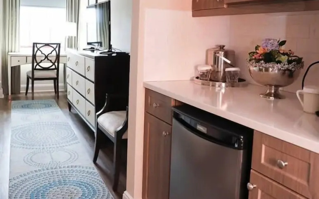 Premier room