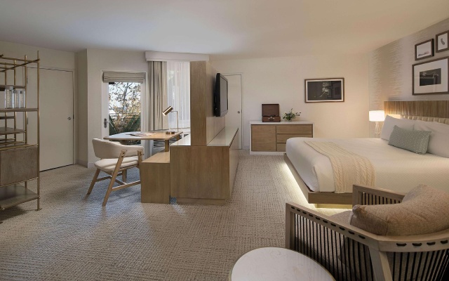 Deluxe Double Junior Suite with balcony