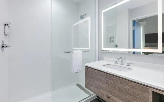 Standard Suite