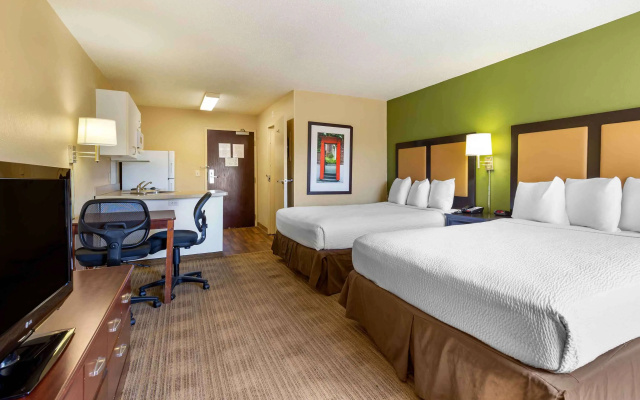 1 Bedroom Quadruple Suite