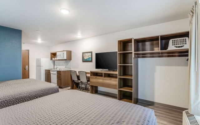 Quadruple Suite
