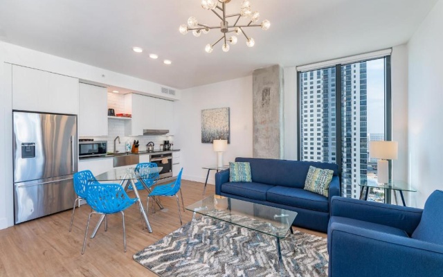 2 Bedrooms Apartment