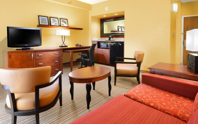 1 Bedroom Quadruple Suite