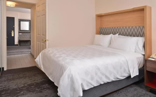 1 Bedroom Double Suite