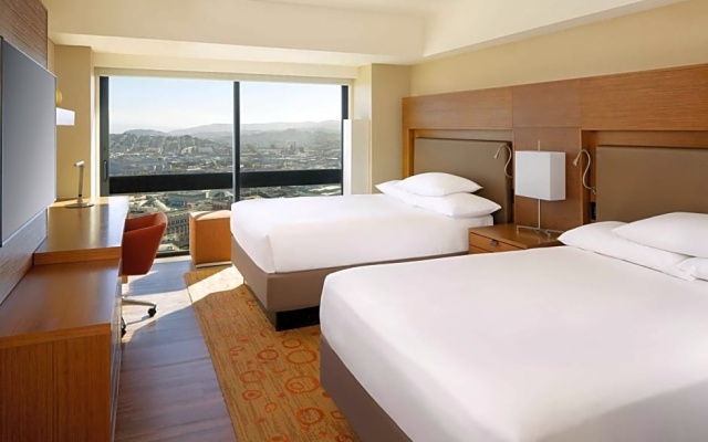 Twin room with Union square view