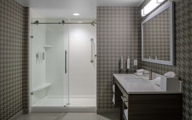 1 Bedroom Double Suite
