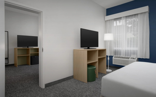 Double Suite