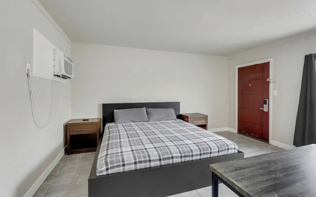 Standard Suite