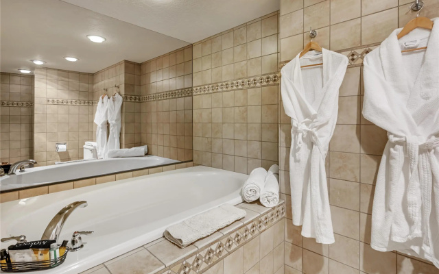 Double Suite with courtyard view