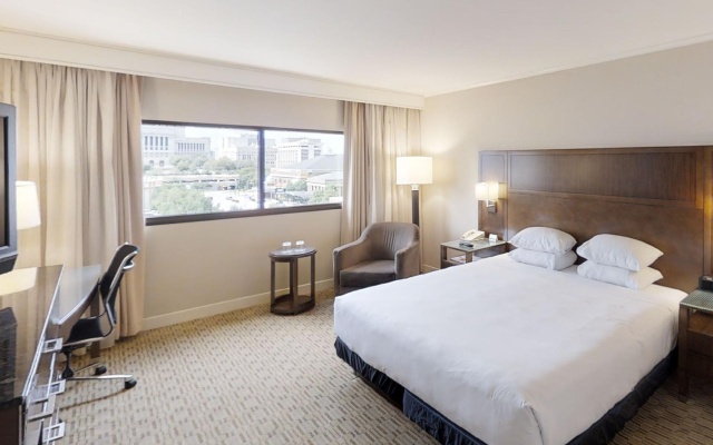 Double room with city view