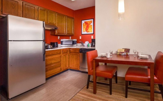 1 Bedroom Suite