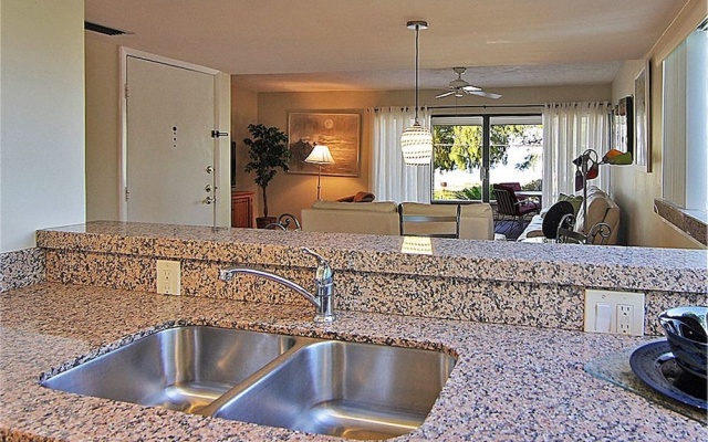 2 Bedrooms Standard room with balcony and beachfront