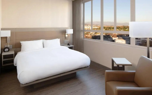 Room with city view